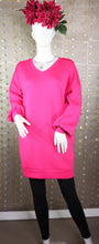 Load image into Gallery viewer, Tunic Sweatshirt with Pockets