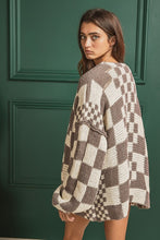 Load image into Gallery viewer, Checkered Cardigan
