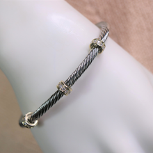 Load image into Gallery viewer, 2 Tone Cable Bracelet
