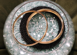 Bangle Set in Black and Gold