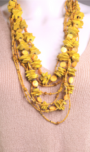 Load image into Gallery viewer, Chunky Beaded Necklace
